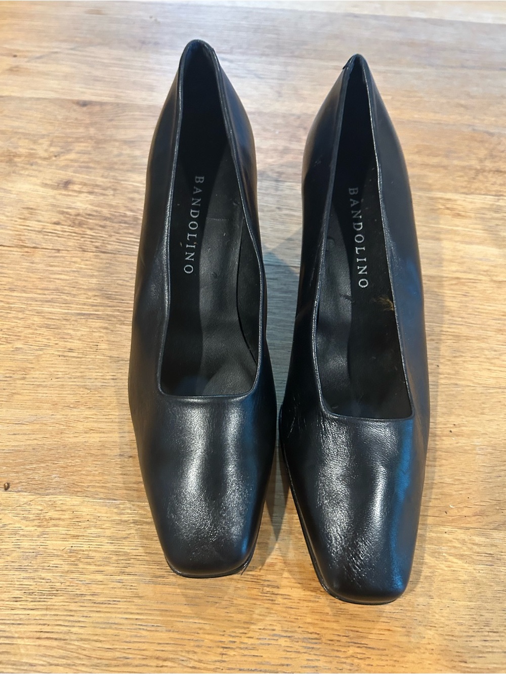 Bandolino Black Leather Square Toe Heels